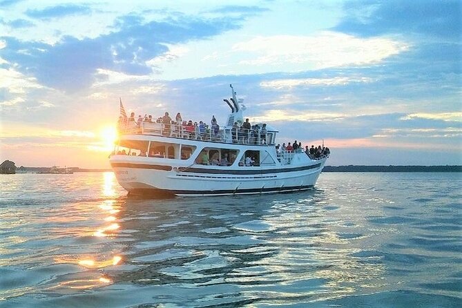 Dolphin Watching Tour Cruise